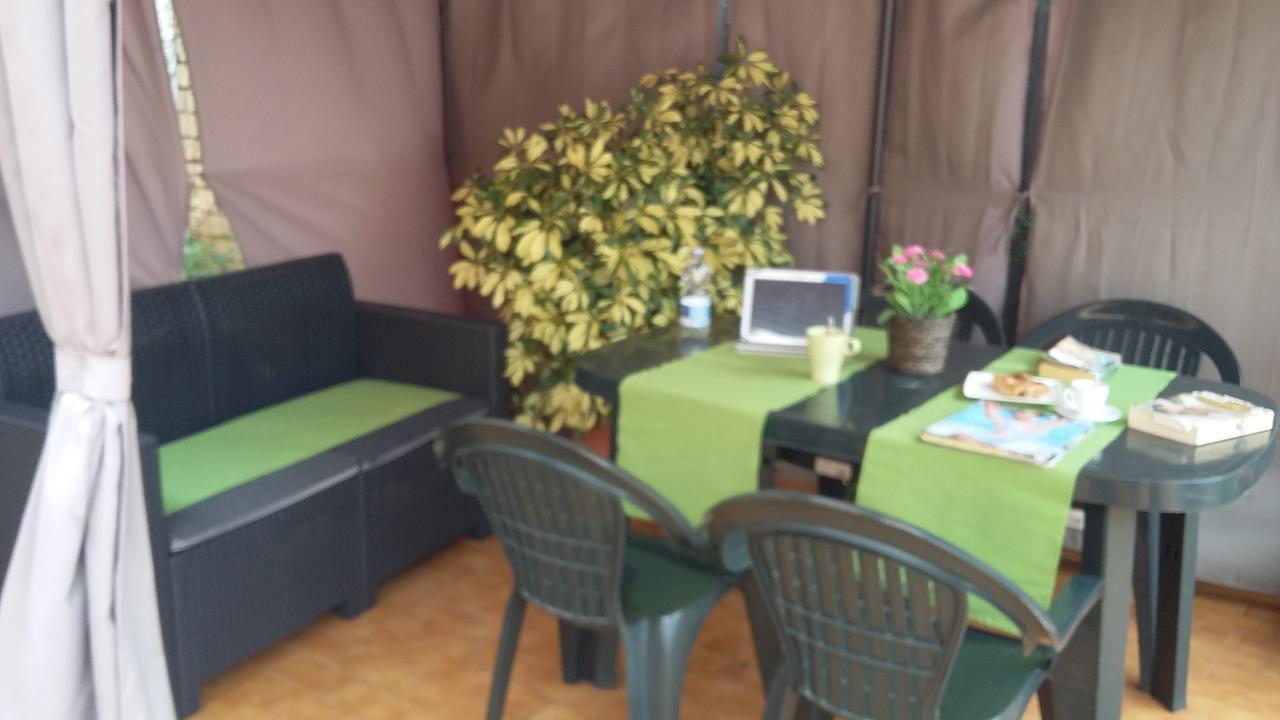 B&B Fiumicino Airport Resort מראה חיצוני תמונה