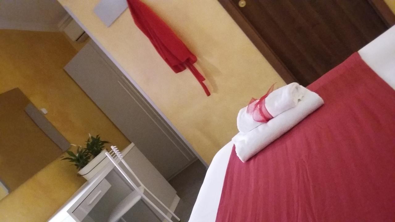 B&B Fiumicino Airport Resort מראה חיצוני תמונה