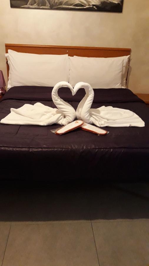 B&B Fiumicino Airport Resort מראה חיצוני תמונה